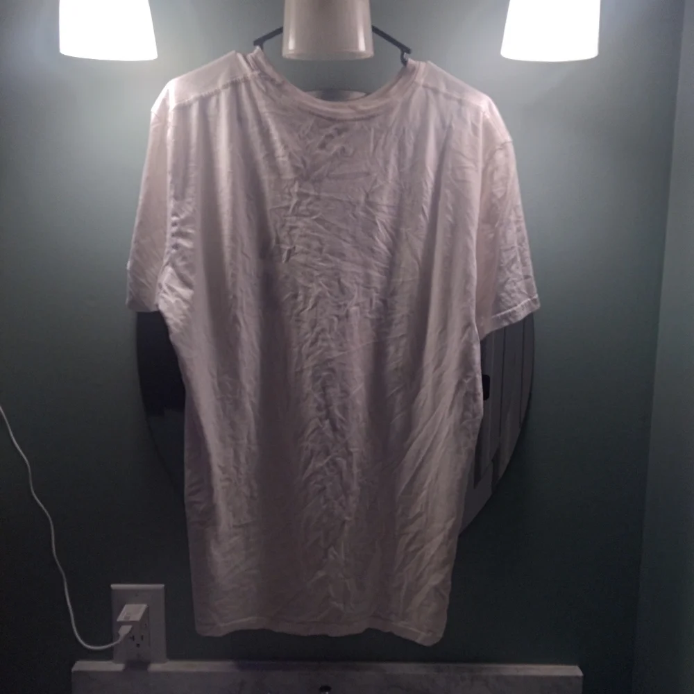 Shirt - Picture 2 of 4